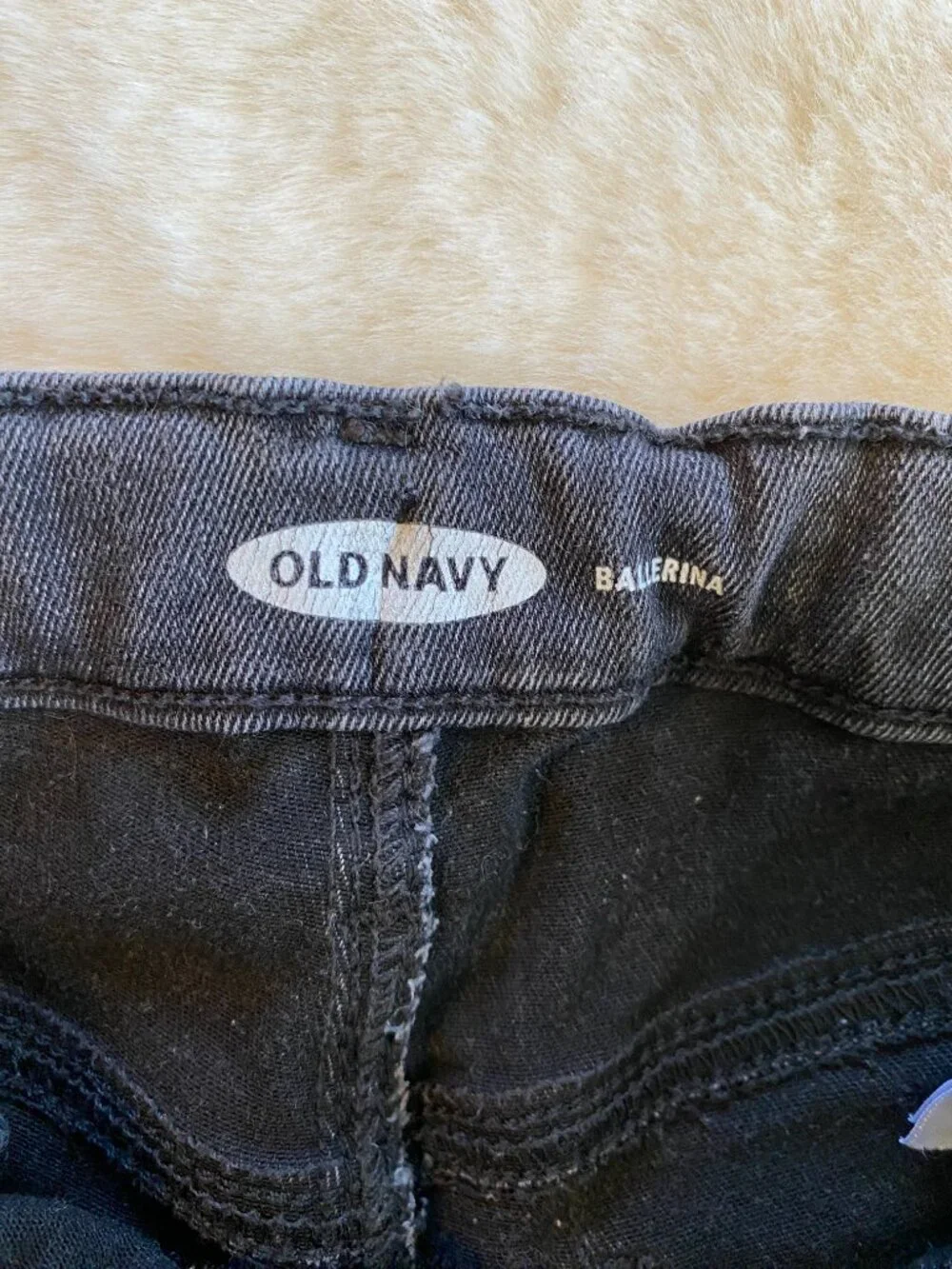 Old Navy black denim shorts Girl's size 10 Ballerina, adjustable waistband